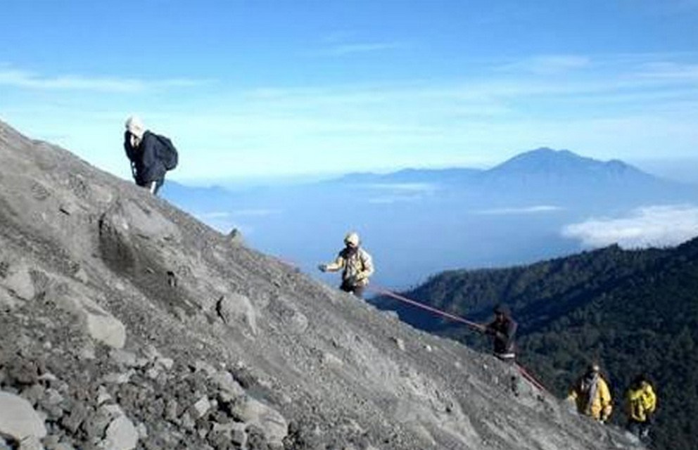 Pendakian Kembali Dibuka Tapi Resort PTN Larang Pendaki Muncak Di