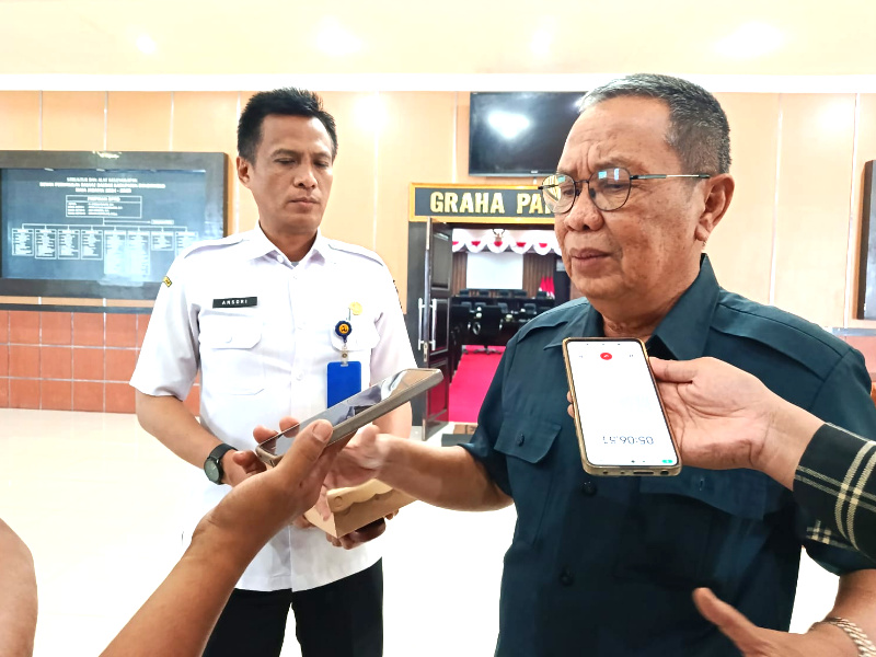 Percepat Perbaikan Jalan Desa, Pemkab Bondowoso Siapkan 2.000 Drum Aspal